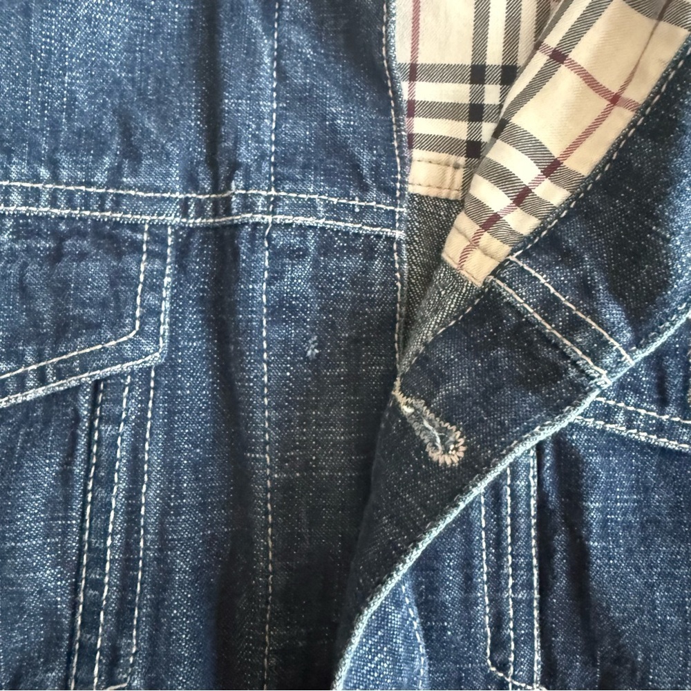 Burberry kid Vest denim jean Jacket 12T blue (one button missing) - Picture 3 of 7